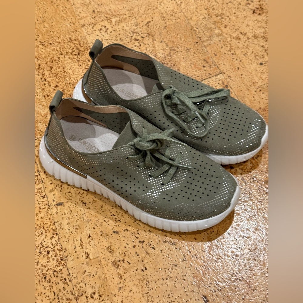 Ilse Jacobsen Womens Tulip Running Style Sneakers Army color w/Metallic Sz 38 - Picture 3 of 16
